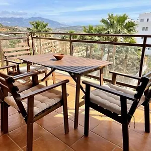 Calanova Seagolf, 2-bed, 2-bath In Beach/golf Area Mijas